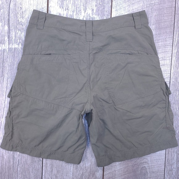 Mountain Hardwear Mens Cargo Shorts Size 30 Olive Green Nylon Hiking Stretch - Picture 2 of 6